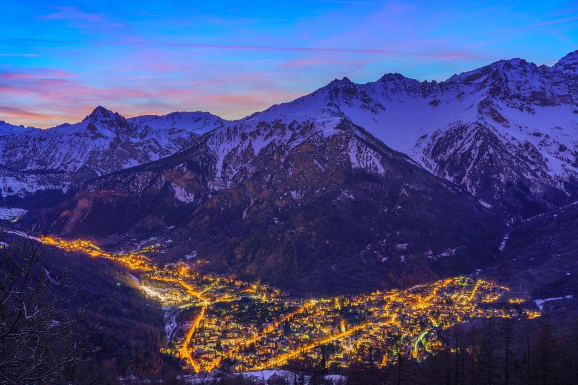 La Marmotta Campo Smith On The Ski Slopes - Happy Rentals บาร์โดเนกเกีย ภายนอก รูปภาพ